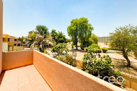 Villa til leie i Arabian Ranches, Dubai, Emiratene 3 soverom, 345.51 kvm Nr. 733564 - Foto 14
