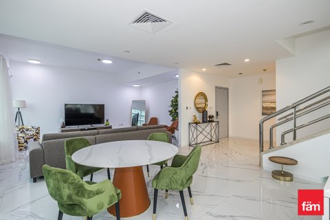 Dubai Marina, Dubai, संयुक्त अरब अमीरात में अपार्टमेंट, 4 बेडरूम, 336.8 वर्ग मीटर, संख्या 699979 - फ़ोटो 4