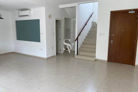 Rijtjeshuis te huur in Town Square, Dubai, VAE 3 slaapkamers, 220 vr.m., nr 726591 - foto 4