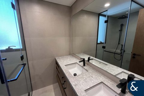 טאונהאוס להשכרה ב Dubai Land, Dubai, איחוד האמירויות 3 חדרי שינה, 184 מ"ר, מספר 667985 - תמונה 7