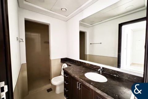 Villa zur Miete in Serena, Dubai, VAE 3 Schlafzimmer, 186 m2 Nr. 667987 - Foto 13