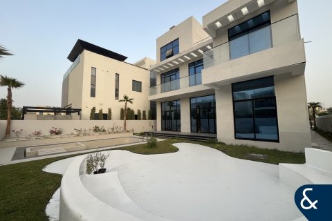 Villa till försäljning i Jumeirah Park, Dubai, UAE 6 sovrum, 759 kvm Nr. 666499 - fotografi 3