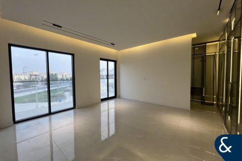 Villa till försäljning i Jumeirah Park, Dubai, UAE 6 sovrum, 759 kvm Nr. 666499 - fotografi 13