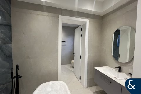 Villa till försäljning i Jumeirah Park, Dubai, UAE 6 sovrum, 759 kvm Nr. 666499 - fotografi 18