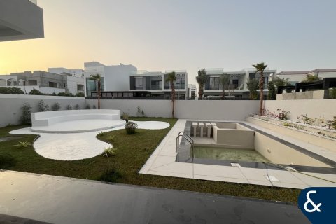 Villa till försäljning i Jumeirah Park, Dubai, UAE 6 sovrum, 759 kvm Nr. 666499 - fotografi 7
