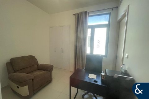 Reem, Dubai, UAE의 판매용 빌라 침실 3개, 212제곱미터 번호 684977 - 사진 5