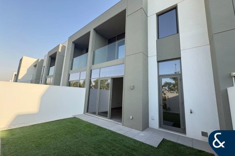 Villa in Arabian Ranches 3, Dubai, VAE: 3 Schlafzimmer, 193 m2 Nr. 684979