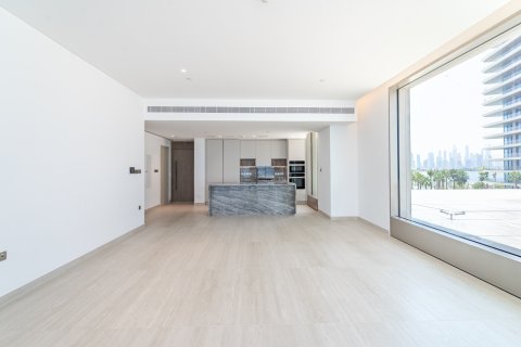 Apartment in Palm Jumeirah, Dubai, UAE 2 bedrooms, 175 sq.m. № 734297 - photo 2