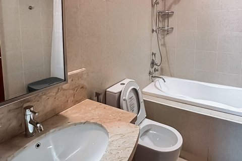 דירה להשכרה ב Downtown Dubai (Downtown Burj Dubai), Dubai, איחוד האמירויות  2 חדרי שינה, 111.4 מ"ר, מספר 640268 - תמונה 16