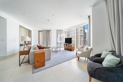 Зняти в оренду квартиру в Даунтаун Дубай (Даунтаун Бурдж Дубай), Дубай, ОАЕ 3 спальні, 187м2, № 664827 - фото 4