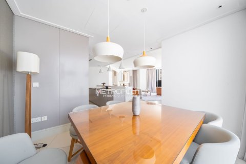 Зняти в оренду квартиру в Даунтаун Дубай (Даунтаун Бурдж Дубай), Дубай, ОАЕ 3 спальні, 187м2, № 664827 - фото 9