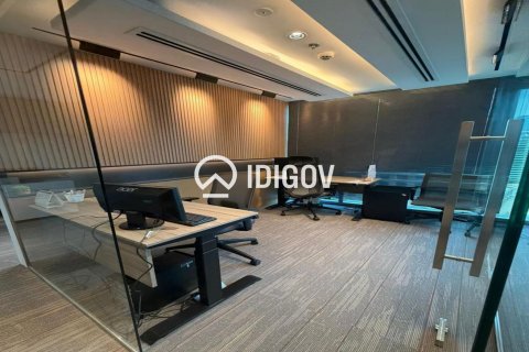 Üürile anda kontor asukohaga Business Bay, Dubai, AÜE: 62 m² Nr 700219 - pilt 13