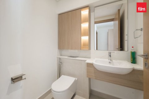 Rijtjeshuis te huur in Dubai, VAE 3 slaapkamers, 144.8 vr.m., nr 738885 - foto 13