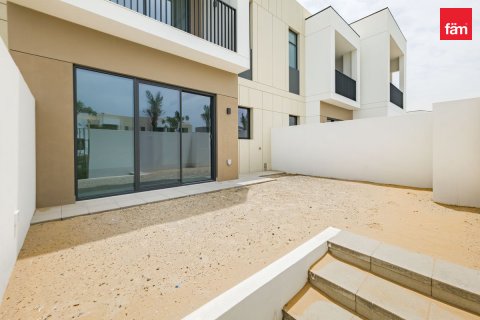 Rijtjeshuis te huur in Dubai, VAE 3 slaapkamers, 144.8 vr.m., nr 738885 - foto 1