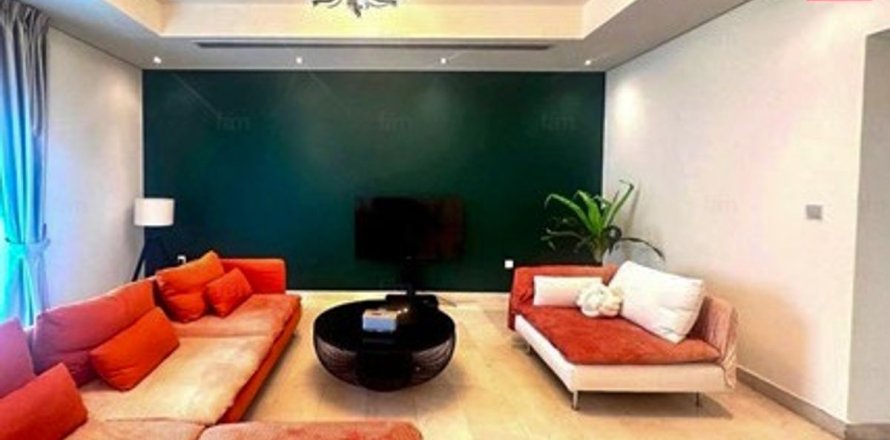 Villa in Al Furjan, Dubai, UAE 3 bedrooms, 224 sq.m. № 712991