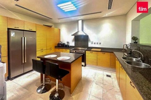 Villa in Al Furjan, Dubai, UAE 3 bedrooms, 224 sq.m. № 712991 - photo 9