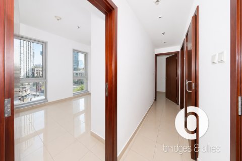 Downtown Dubai (Downtown Burj Dubai), UAE의 임대용 아파트 침실 2개, 123제곱미터 번호 702190 - 사진 13
