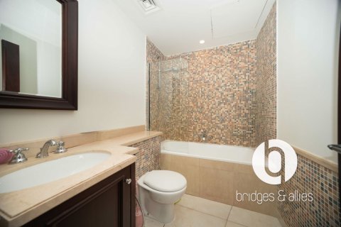 Lakás itt: Old Town, Dubai, EAE, 2 hálószoba, 126 m², azonosító: 702192 - fénykép 14