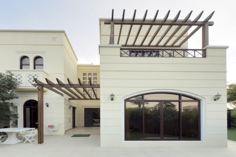 Vila u gradu Mudon, Dubai, UAE 4 spavaće sobe, 574 m2 Br. 677486 - Slika 16