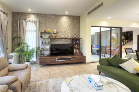 Vila u gradu Mudon, Dubai, UAE 4 spavaće sobe, 574 m2 Br. 677486 - Slika 12
