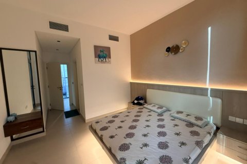 Tilal City, Sharjah, BAE’de kiralık sıra ev 3 yatak odası, 250 m&sup2; No 750104 - fotoğraf 6