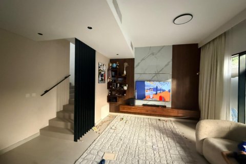 Tilal City, Sharjah, BAE’de kiralık sıra ev 3 yatak odası, 250 m&sup2; No 750104 - fotoğraf 7