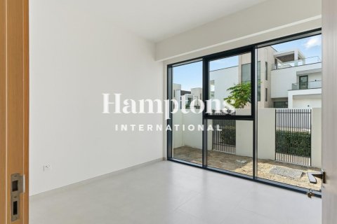 Huvila Arabian Ranches 3, Dubai, Arabiemiraatit 4 makuuhuonetta, 448.07116900 m2 № 669373 - kuva 7