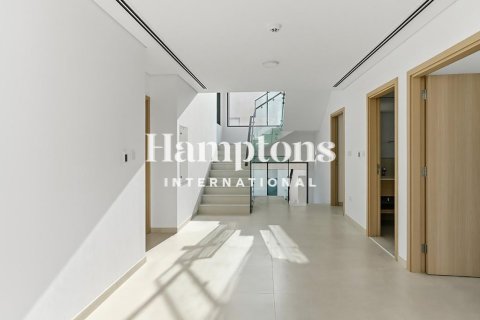 Huvila Arabian Ranches 3, Dubai, Arabiemiraatit 4 makuuhuonetta, 448.07116900 m2 № 669373 - kuva 1