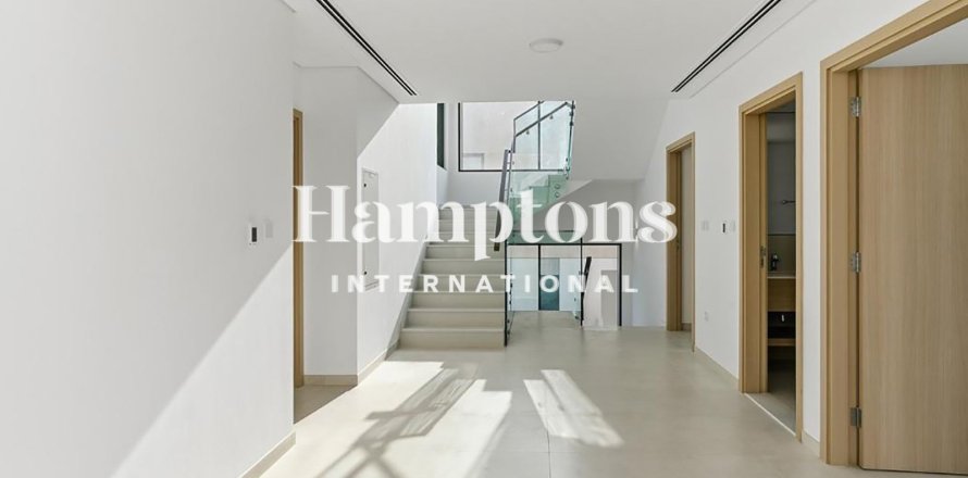 Huvila Arabian Ranches 3, Dubai, Arabiemiraatit 4 makuuhuonetta, 448.071 m2 № 669373