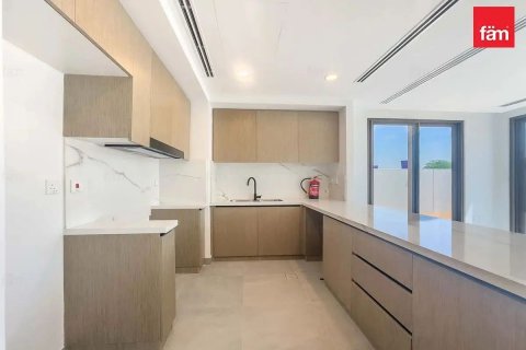 Vilë në Dubai, Emiratet e Bashkuara Arabe 3 dhoma gjumi, 166.3 m2. № 635775 - Foto 4
