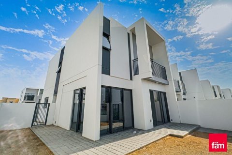 Dubai, संयुक्त अरब अमीरात में टाउनहाउस, 4 बेडरूम, 233.6 वर्ग मीटर, संख्या 635771 - फ़ोटो 1