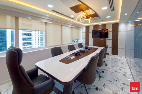 Biuro do wynajęcia w Dubai, ZEA 305 mkw., nr 712966 - zdjęcie 4