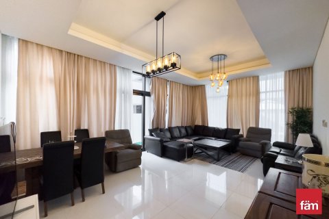Villa til salgs i Dubai, Emiratene 3 soverom, 306.2 kvm Nr. 712874 - Foto 4