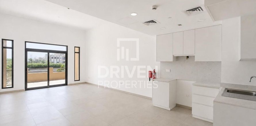 Dzīvoklis Umm Suqeim, Dubaijā, AAE 1 istaba, 102.84 m2 Nr. 762080