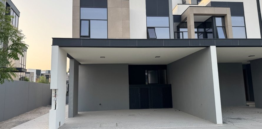 Willa w Mudon, Dubai, ZEA 4 sypialnie, 279 mkw. nr 739622
