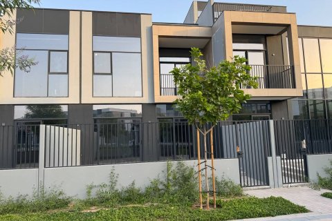 فيلا للبيع في مُدُنْ، دبي، الإمارات العربية المتحدة 4 غرفة نوم ، 279 متر مربع ، رقم 739622 - صورة 16