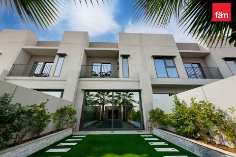 Radový dom v Mohammed Bin Rashid City, Dubai, SAE 2 spálne, 131 m2 č. 760254
