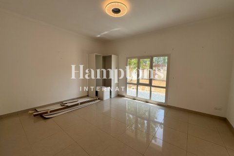 Huvila Meadows, Dubai, Arabiemiraatit 4 makuuhuonetta, 336.68047200 m2 № 651146 - kuva 6