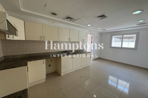 Huvila Meadows, Dubai, Arabiemiraatit 4 makuuhuonetta, 336.68047200 m2 № 651146 - kuva 1