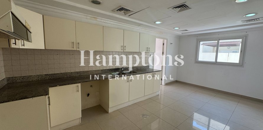 Huvila Meadows, Dubai, Arabiemiraatit 4 makuuhuonetta, 336.68 m2 № 651146