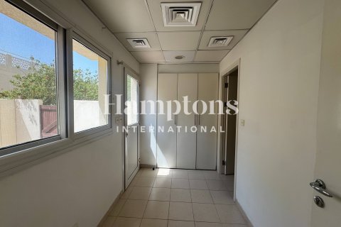 Huvila Meadows, Dubai, Arabiemiraatit 4 makuuhuonetta, 336.68047200 m2 № 651146 - kuva 5
