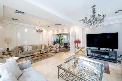 Villa te huur in Arabian Ranches 2, Dubai, VAE 3 slaapkamers, 408.77320000 vr.m., nr 651145 - foto 6