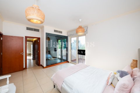 Villa te huur in Arabian Ranches 2, Dubai, VAE 3 slaapkamers, 408.77320000 vr.m., nr 651145 - foto 12