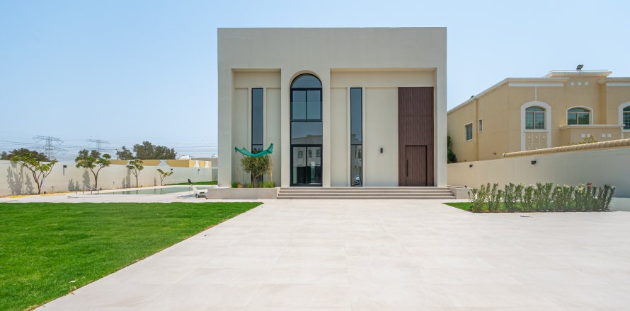 ویلا در Al Barsha، Dubai ، امارات متحده عربی 5 خوابه ، 650.32 متر مربع.  شماره 757563