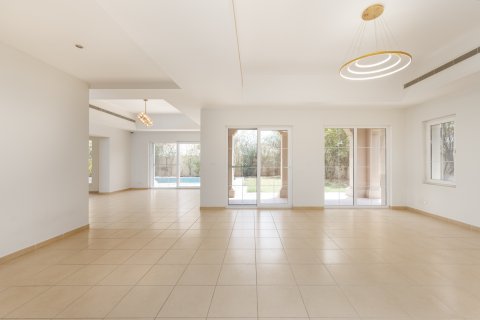 Villa te huur in Arabian Ranches, Dubai, VAE 5 slaapkamers, 471.24 vr.m., nr 757564 - foto 10