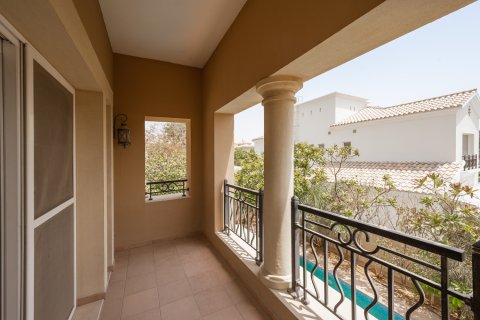 Villa te huur in Arabian Ranches, Dubai, VAE 5 slaapkamers, 471.24 vr.m., nr 757564 - foto 5