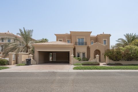 Villa te huur in Arabian Ranches, Dubai, VAE 5 slaapkamers, 471.24 vr.m., nr 757564 - foto 6