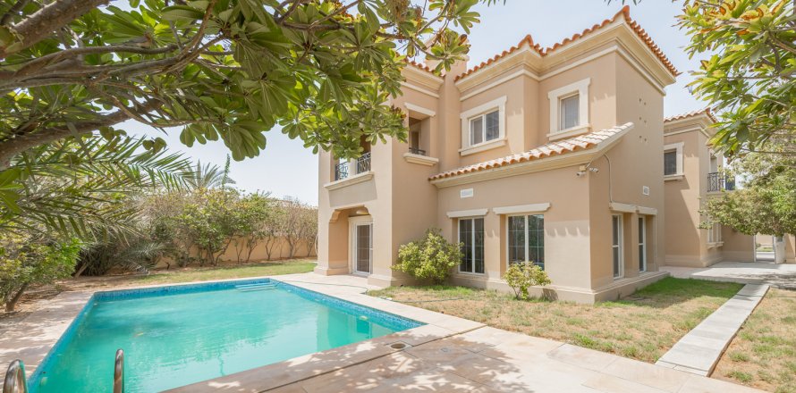 Villa in Arabian Ranches, Dubai, VAE 5 slaapkamers, 471.24 vr.m. nr 757564