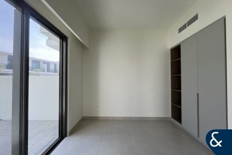 Városi lakóépület itt: The Valley, Dubai, EAE, 4 hálószoba, 288 m², azonosító: 698100 - fénykép 6