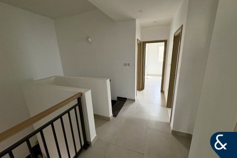 تاون هاوس للإيجار في Dubai Land، دبي، الإمارات العربية المتحدة 3 غرفة نوم ، 153 متر مربع ، رقم 698096 - صورة 13